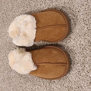 Slippers